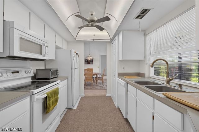 5184 Harrogate CT, Naples, FL 34112