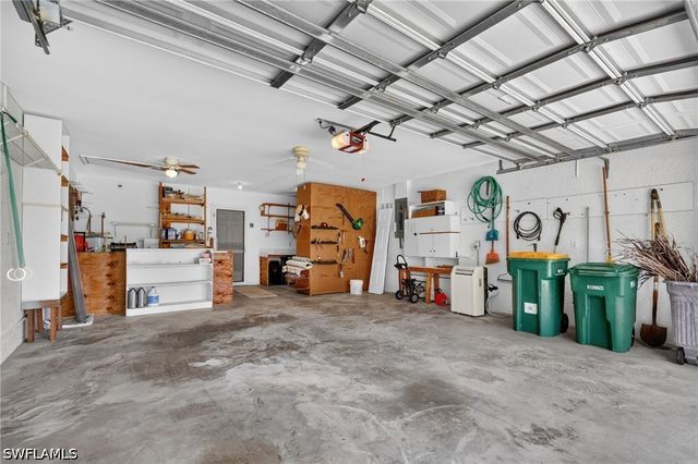 5184 Harrogate CT, Naples, FL 34112