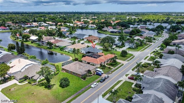 5184 Harrogate CT, Naples, FL 34112