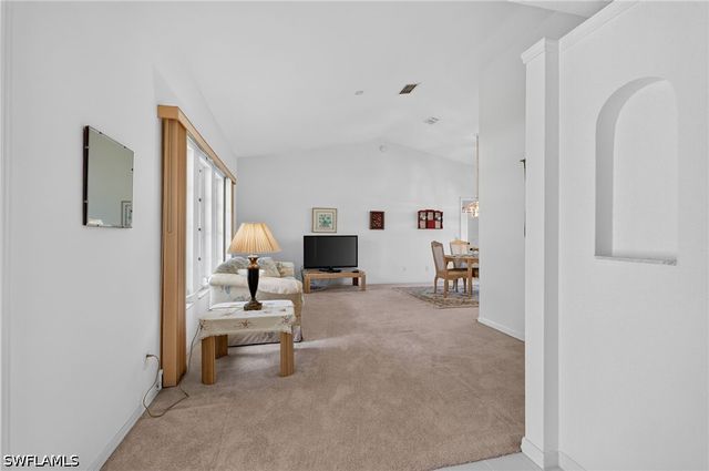 5184 Harrogate CT, Naples, FL 34112