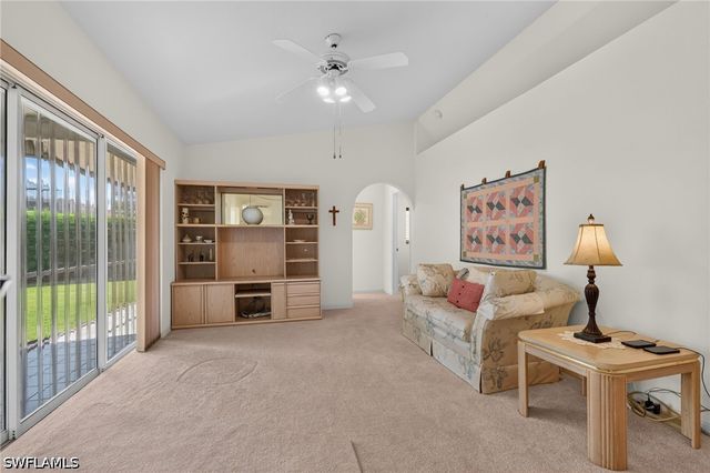 5184 Harrogate CT, Naples, FL 34112