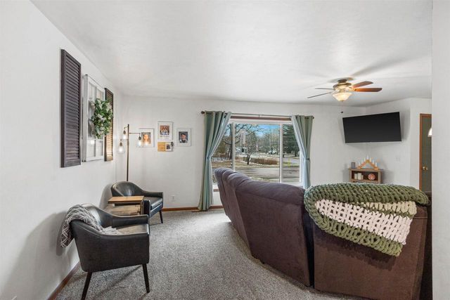 1011 PORT ROAD, Port Edwards, WI 54469