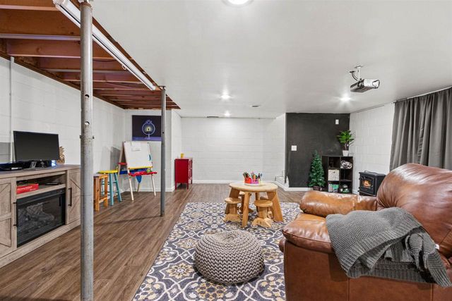 1011 PORT ROAD, Port Edwards, WI 54469