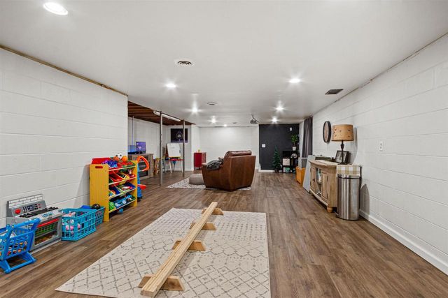 1011 PORT ROAD, Port Edwards, WI 54469