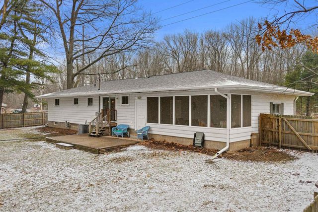 1011 PORT ROAD, Port Edwards, WI 54469