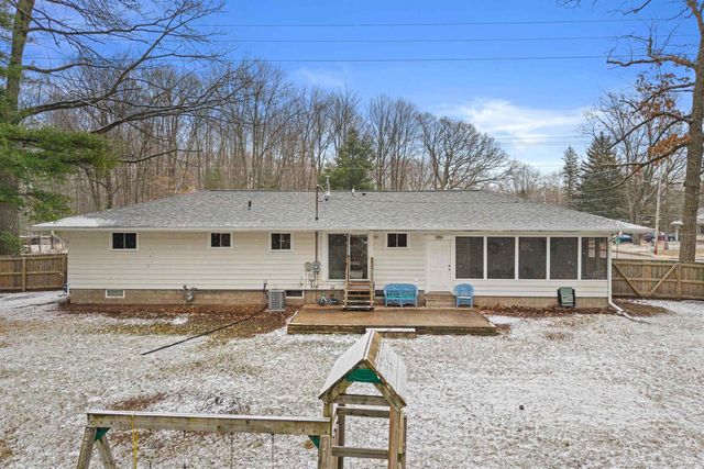 1011 PORT ROAD, Port Edwards, WI 54469