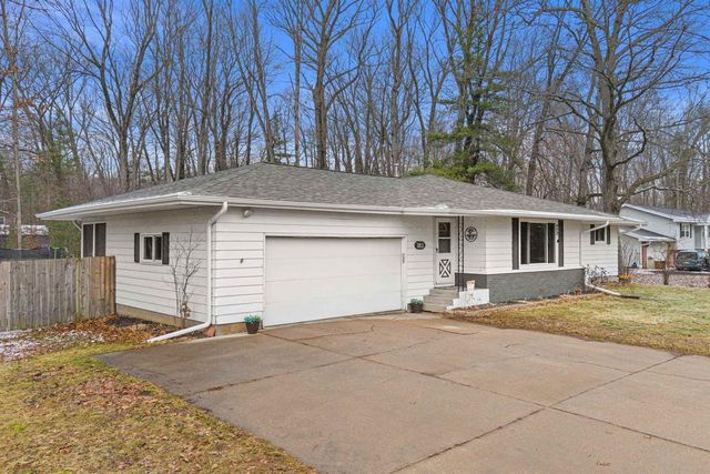 1011 PORT ROAD, Port Edwards, WI 54469