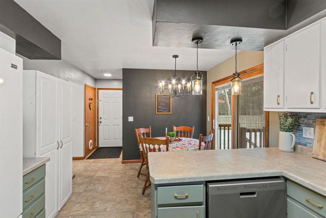 1011 PORT ROAD, Port Edwards, WI 54469