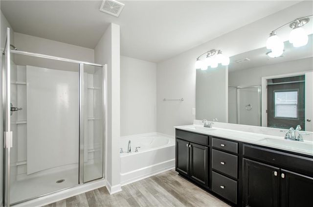 1018 Mays SW Hill, Atlanta, GA 30336