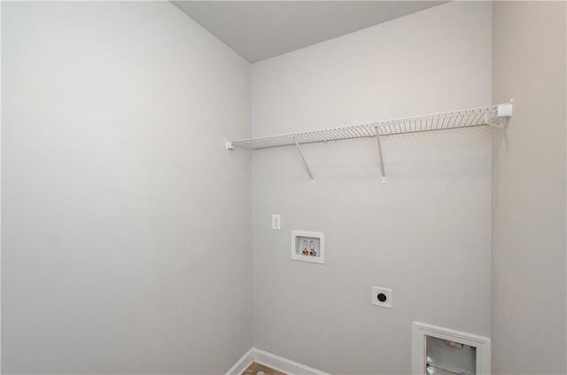 1018 Mays SW Hill, Atlanta, GA 30336