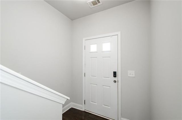 1018 Mays SW Hill, Atlanta, GA 30336