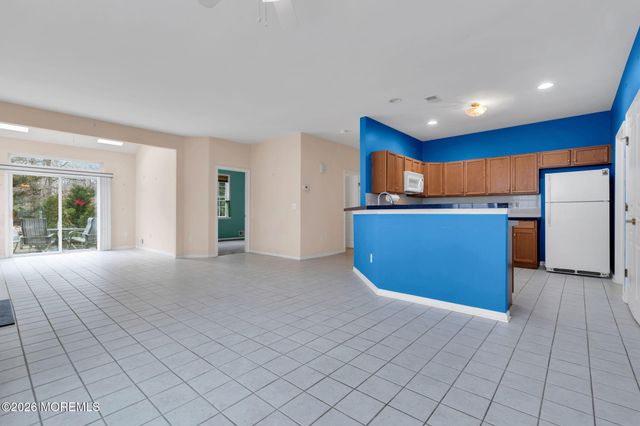 106 Briarwood Drive, Little Egg Harbor, NJ 08087