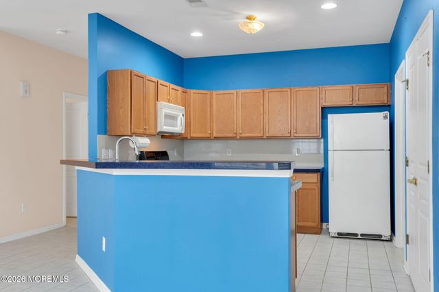 106 Briarwood Drive, Little Egg Harbor, NJ 08087