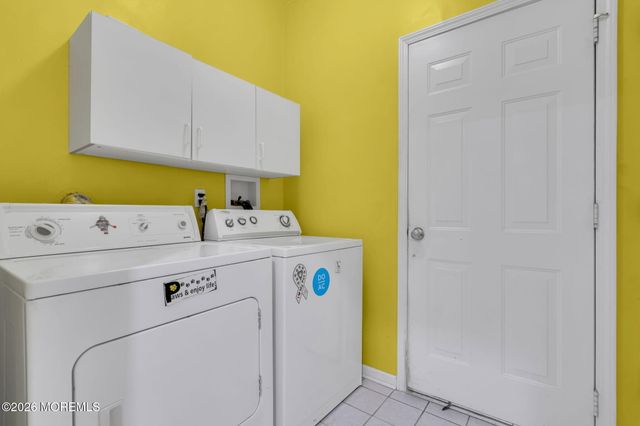 106 Briarwood Drive, Little Egg Harbor, NJ 08087