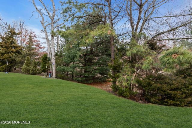 106 Briarwood Drive, Little Egg Harbor, NJ 08087