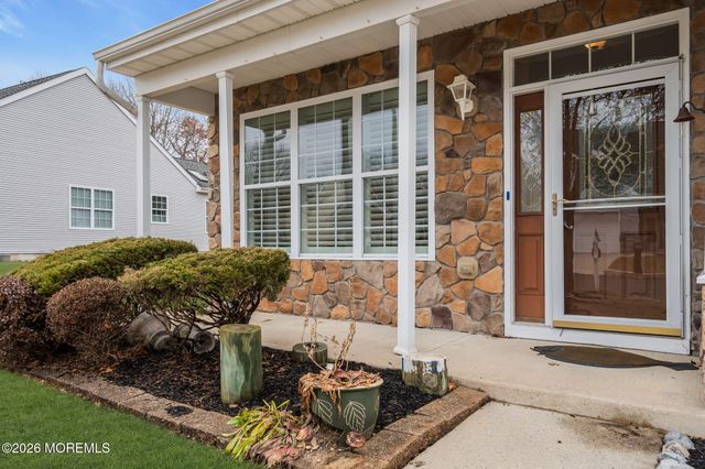 106 Briarwood Drive, Little Egg Harbor, NJ 08087