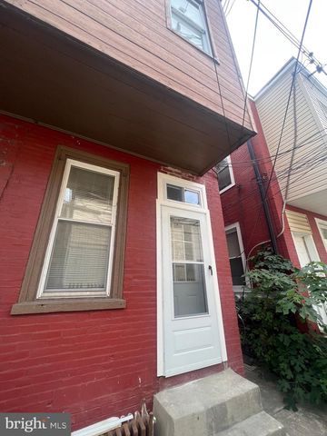 2311 CHRISTIAN ST, Philadelphia, PA 19146