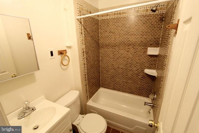 2311 CHRISTIAN ST, Philadelphia, PA 19146