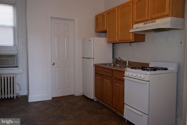 2311 CHRISTIAN ST, Philadelphia, PA 19146