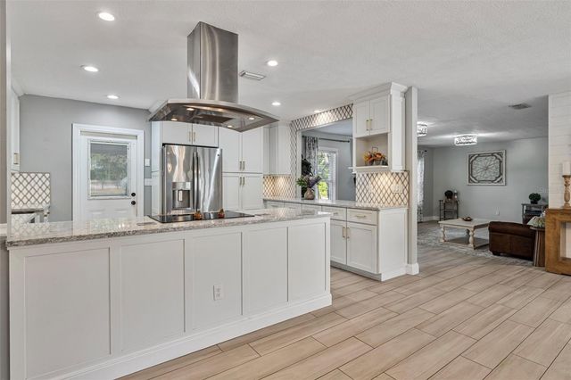 7811 PINEVIEW DRIVE, Odessa, FL 33556