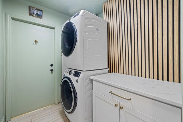 7811 PINEVIEW DRIVE, Odessa, FL 33556