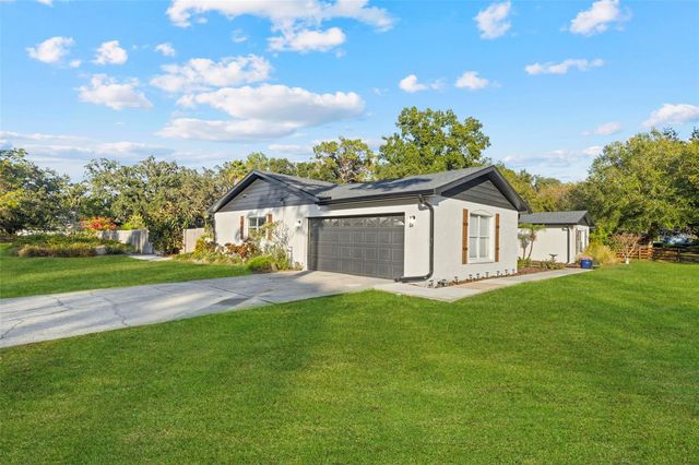 7811 PINEVIEW DRIVE, Odessa, FL 33556