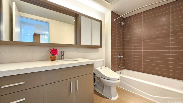 600 Ala Moana Boulevard 1304, Honolulu, HI 96813