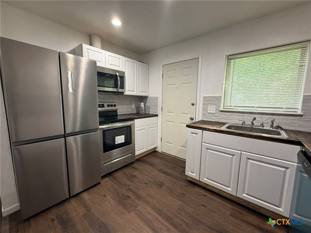 908 Wells Street, Killeen, TX 76541