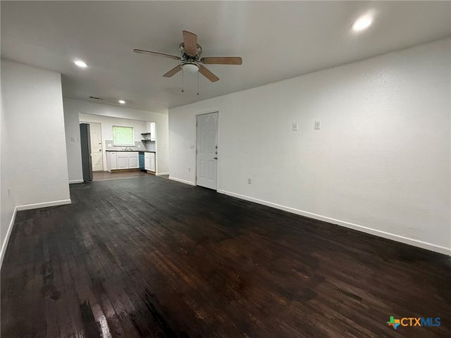 908 Wells Street, Killeen, TX 76541