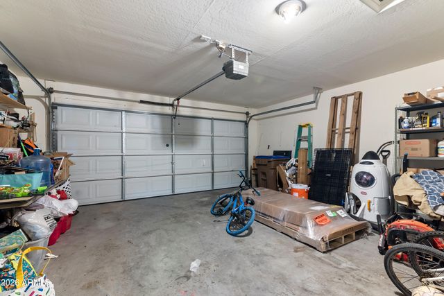 4984 E SILVERBELL Road, San Tan Valley, AZ 85143