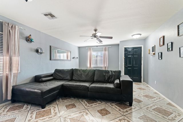 4984 E SILVERBELL Road, San Tan Valley, AZ 85143