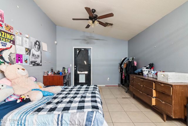 4984 E SILVERBELL Road, San Tan Valley, AZ 85143