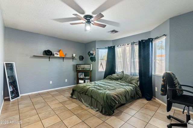 4984 E SILVERBELL Road, San Tan Valley, AZ 85143