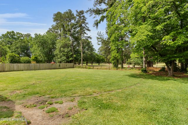 1912 Greenbriar Road, Kinston, NC 28501
