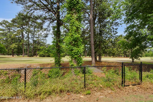 1912 Greenbriar Road, Kinston, NC 28501
