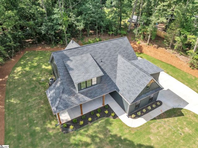 521 Firetower Road, Williamston, SC 29697