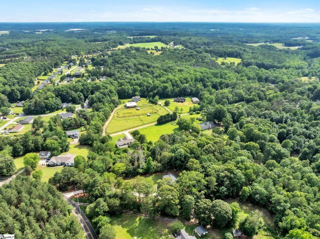 521 Firetower Road, Williamston, SC 29697