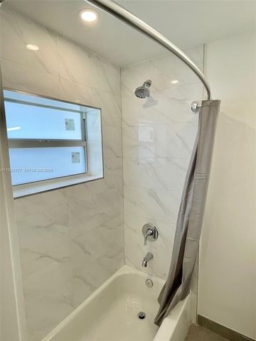 5719 NW 28th St 1-3, Lauderhill, FL 33313