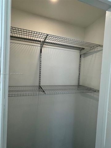 5719 NW 28th St 1-3, Lauderhill, FL 33313