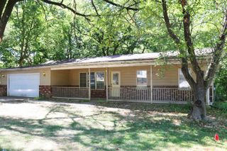 617 N STEWART Street, Creve Coeur, IL 61610