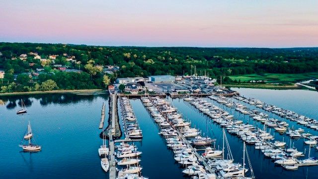 3800 Post Road 5, Warwick, RI 02886