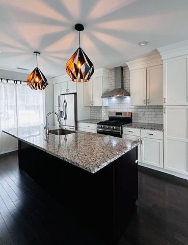 3800 Post Road 5, Warwick, RI 02886