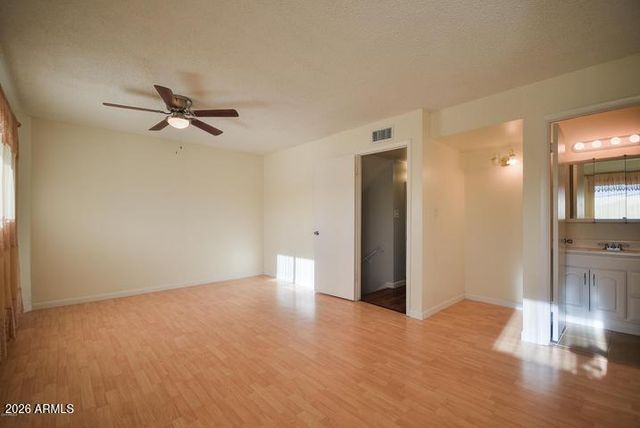 4550 N 15TH Avenue, Phoenix, AZ 85015