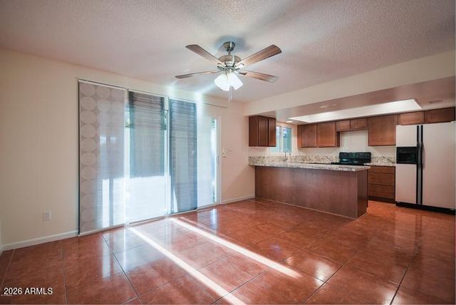 4550 N 15TH Avenue, Phoenix, AZ 85015