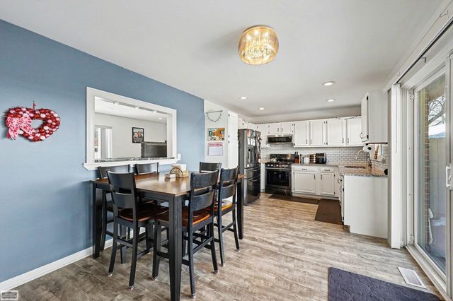 42545 Eldon Avenue, Clinton Twp, MI 48038