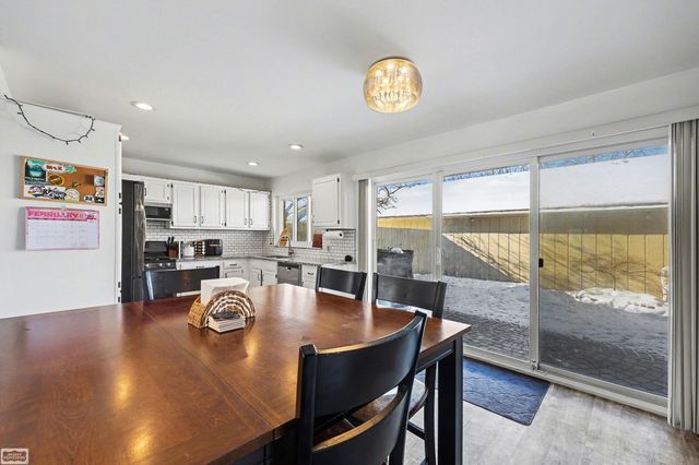 42545 Eldon Avenue, Clinton Twp, MI 48038