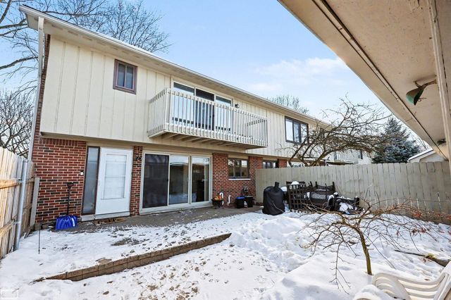 42545 Eldon Avenue, Clinton Twp, MI 48038