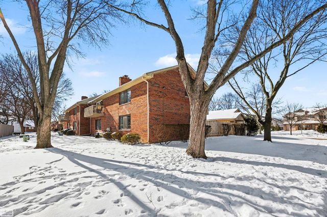 42545 Eldon Avenue, Clinton Twp, MI 48038