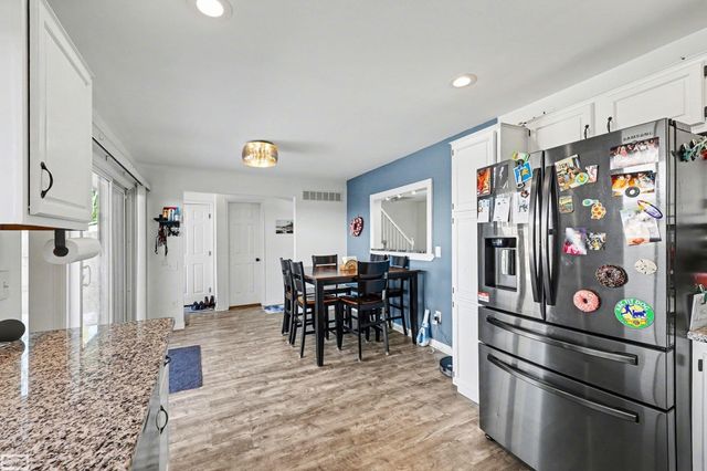 42545 Eldon Avenue, Clinton Twp, MI 48038