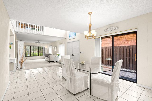 8321 S Coral Circle, North Lauderdale, FL 33068
